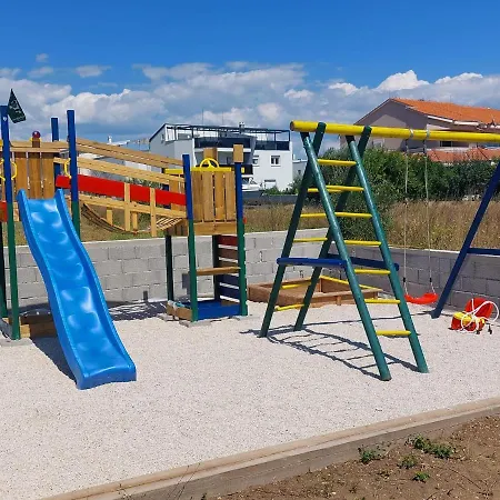 Semesterbostad Domy2017