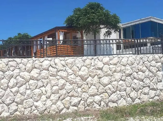 Vikendica Domy2017 *